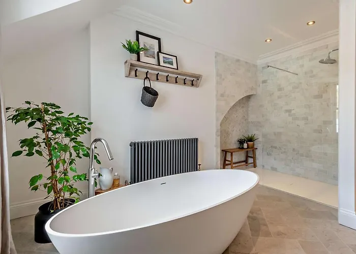 6 Bed In 94361 Holiday home *